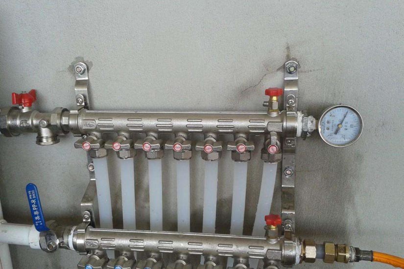 家政 更换分水器